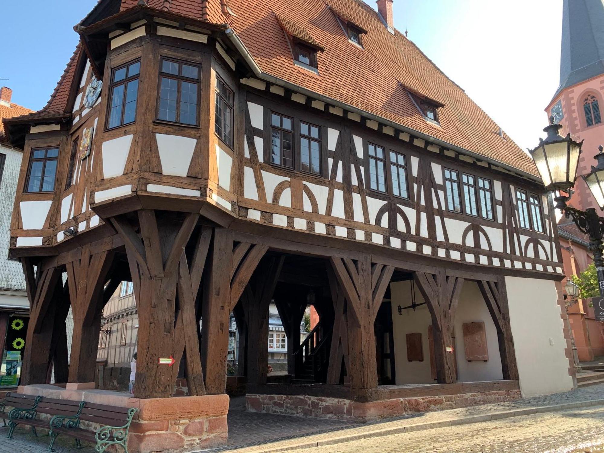 Apartment Am Historischen Rathaus Michelstadt Exterior foto